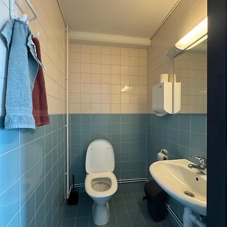 Kotimaailma - Hostellihuone 4 * كوكولا